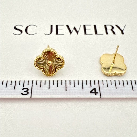 Gold Clover Stud Earrings 925 Sterling Silver 14k Gold Color - Picture 4 of 13